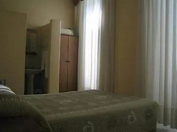 Oda ve Kahvaltı The Imperial 2*